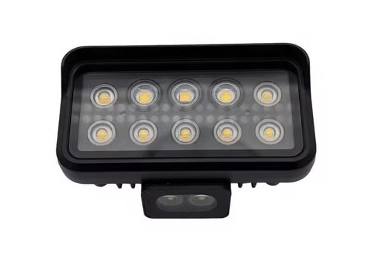 T100 Spotlight
